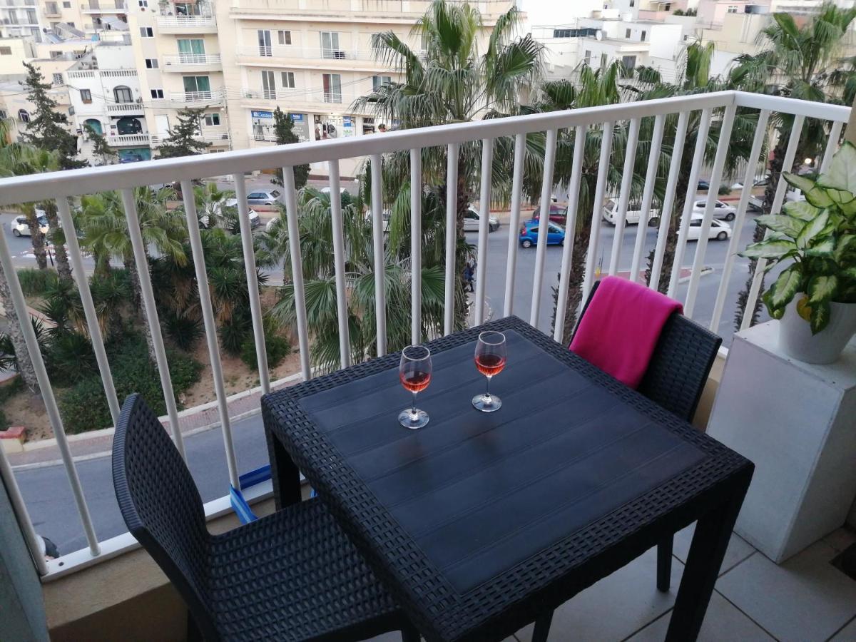 Seabreeze Apartment St. Paul's Bay Exterior foto